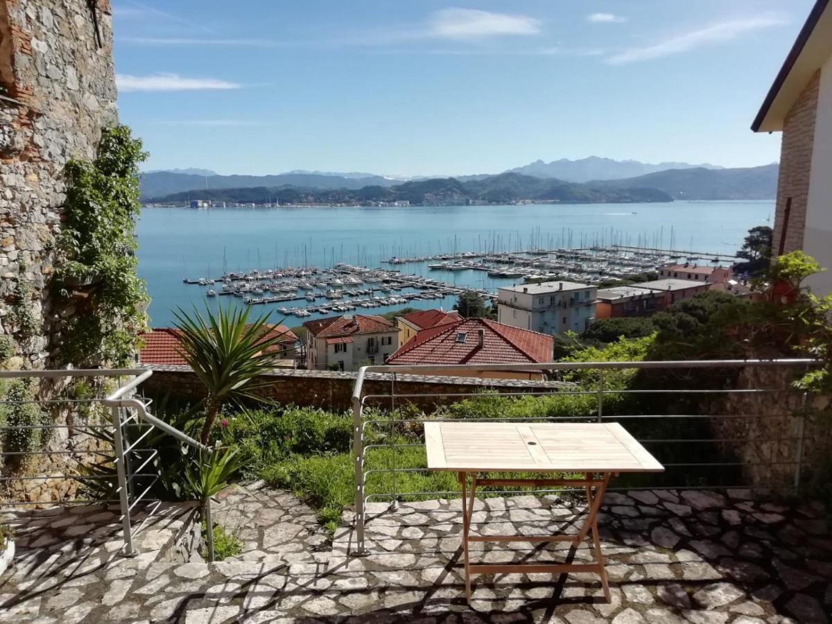 La Terrazza Nel Carruggio Villa Fezzano  Exterior foto